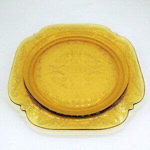 Vintage 1976 Recollections series Madrid Pattern Amber Yellow 11" Dinner Plate